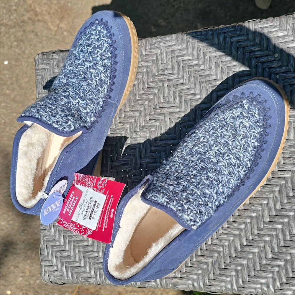 Muk Luks women's booties